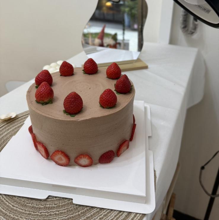 草莓布丁可可戚風