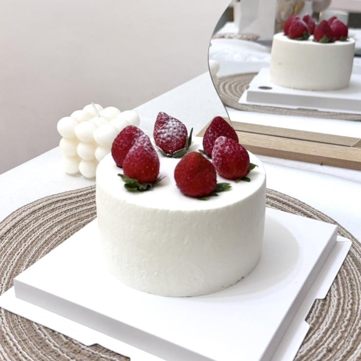 草莓香緹布丁戚風